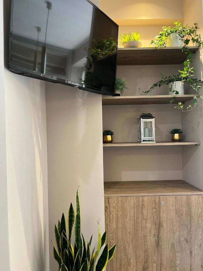 Smart Rooms เนเปิลส์ ภายนอก รูปภาพ