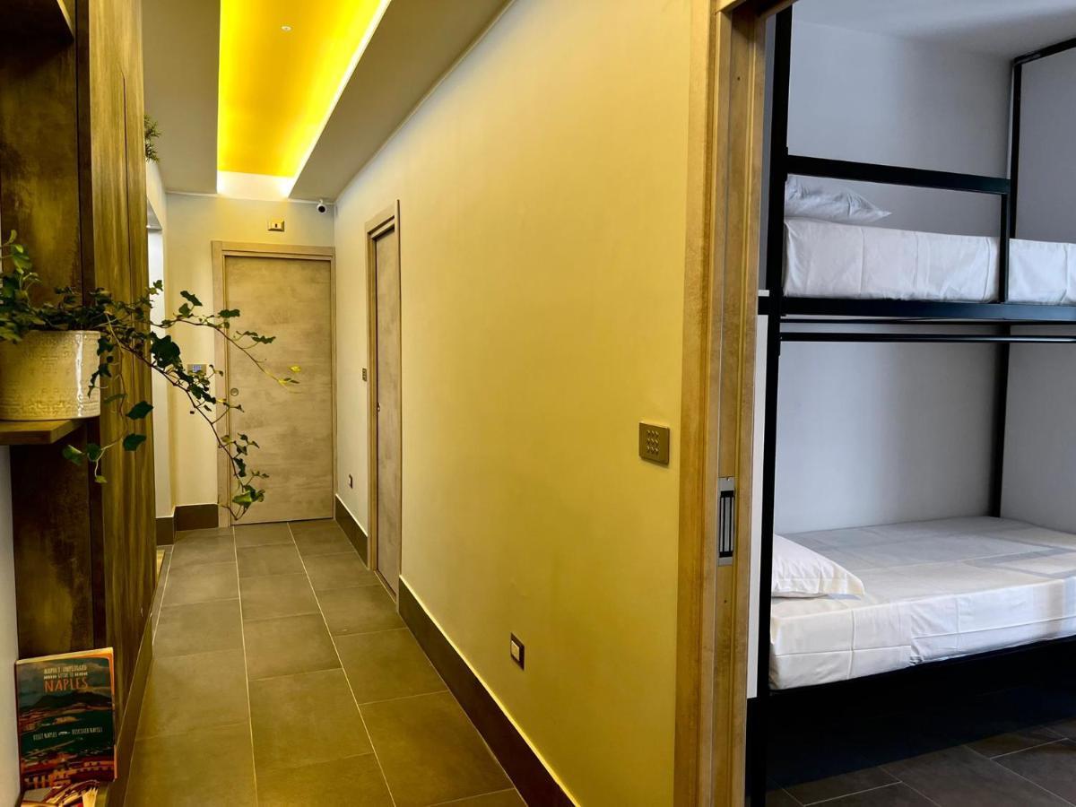 Smart Rooms เนเปิลส์ ภายนอก รูปภาพ