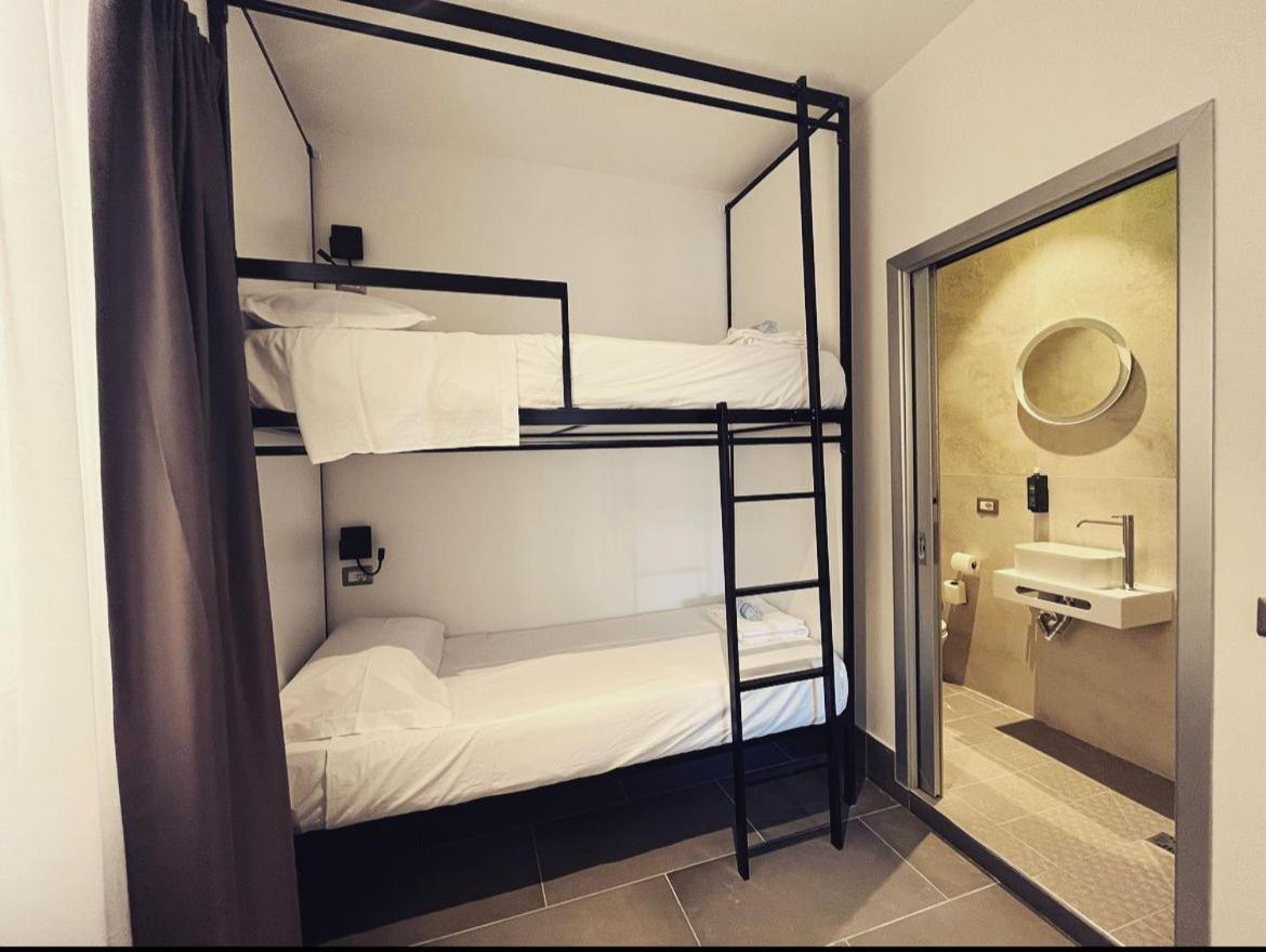 Smart Rooms เนเปิลส์ ภายนอก รูปภาพ